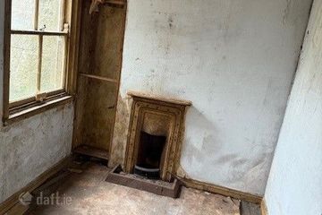 8 Charles Street, Listowel, Co. Kerry, V31DY02 — photo 2