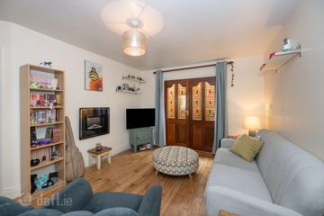 23 The Mews, River Towers, Lee Road, Cork, T23 RX72 — photo 2