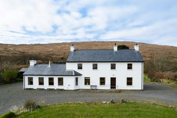 Knockeens, Durrus, Bantry, Co. Cork, P75HR62 — photo 2