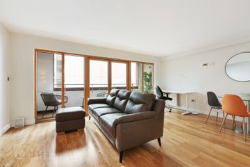 Apartment 85, Forbes Quay Apartments, Lazer Lane, Grand Canal Dock, Dublin 2 — photo 2