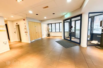 7 Richview Office Park, Clonskeagh, Co. Dublin — photo 2