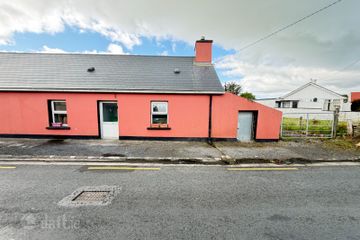 Deerpark West, Ennistymon, Lahinch, Co. Clare, V95X5E5 — photo 2