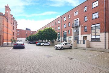 Apartment 10, Sarsfield House, Arbour Hill, Dublin 7, D07R2VE — photo 3