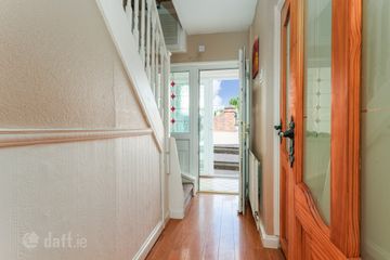 27 Glenties Park, Finglas, Dublin 11 — photo 2