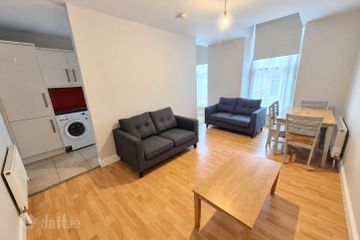 Apartment 1, 11 Saint Patrick'S Hill, St. Lukes, Co. Cork — photo 2