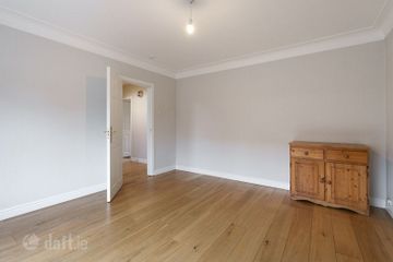 Oak Lawn, Castleknock, Castleknock, Dublin 15 — photo 3