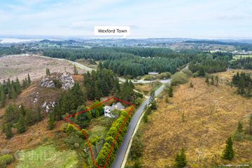 Pehuen, Shelmalier Commons, Barntown, Co. Wexford, Y35 E1W1
