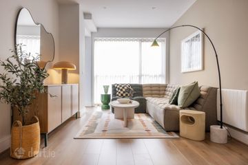 Similar Apartment 