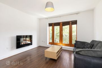 Apartment 15, Deerpark Lodge, Kiltipper, Dublin 24, D24VV35 — photo 3