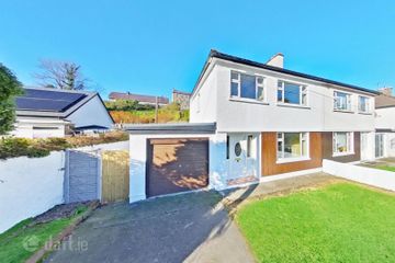 8 Green Gardens, New Road, Bandon, Co. Cork, P72FH58 — photo 2