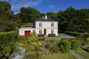 Lake View, Aghatubrid, Glandore, Co. Cork, P81TW68 — photo 2