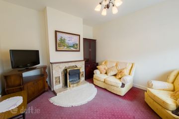 20 Lawn Park, Castlebar, Castlebar, Co. Mayo, F23AC97 — photo 3