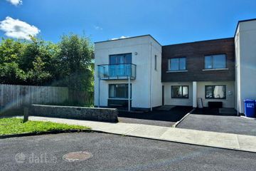 45 Corran Riada, Monksland, Athlone, Co. Roscommon, N37C1X4