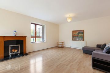 10 Temple Lawns, Northwood, Santry, D09DK68 — photo 3