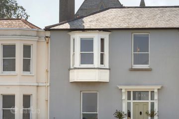 Iona House, Newtownsmith, Sandycove, Co. Dublin, A96VP82 — photo 2