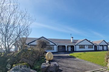 BEAUTIFUL FAMILY HOME JUST 2KM FROM BARNA VILLAGE