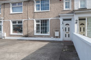 27 Bonaventure Place, Greenmount, Cork, T12A3P8 — photo 2