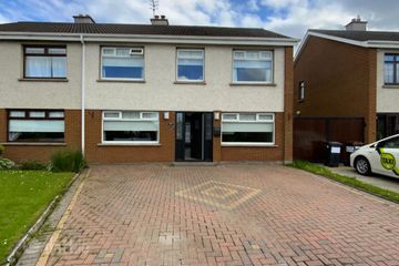 44 Meadow View, Avondale Park, Dundalk, Co. Louth, A91FX9H — photo 2