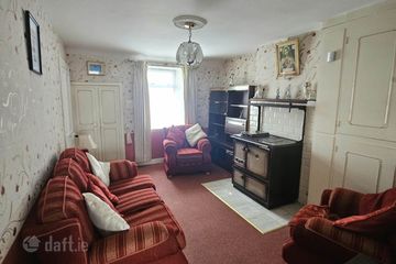 3 Circular Road, Kells, Co. Meath — photo 3