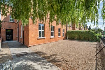 1 Clonskeagh Road