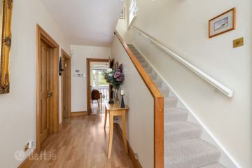1 Kilmacud Road Upper, Stillorgan, Co. Dublin, A94E8C9 — photo 2