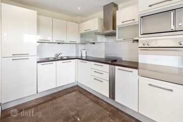 166 Rathborne Court, Ashtown, Dublin 15, D15 H048 — photo 3