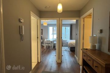 Apartment 8,Sprangers Yard,Cecilia Street,Dublin 2, Temple Bar, Dublin 2 — photo 3