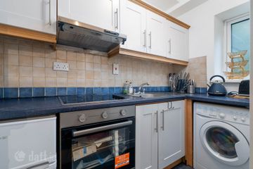 Apartment 10, The Olde Dock, Ship Street Little, Dublin 8, Co. Dublin — photo 3