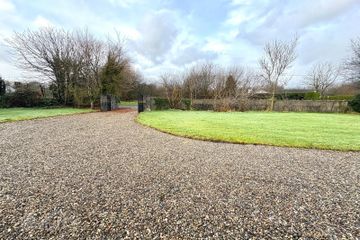 Marianella, Roo East, Ardnacrusha, Co. Clare — photo 2