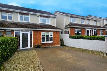 108 Rockfield Close, Ardee, Co. Louth, A92E9P8 — photo 2