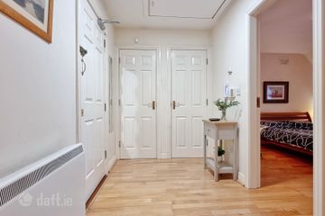 Apartment 10, Brownsbarn Court, Old Naas Road, Kingswood Cross, Dublin 22, D22VY81 — photo 2