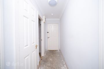 Apartment 7, William Howard Russel Suites, Garters Lane, Saggart, Dublin 24, D24XK31 — photo 3