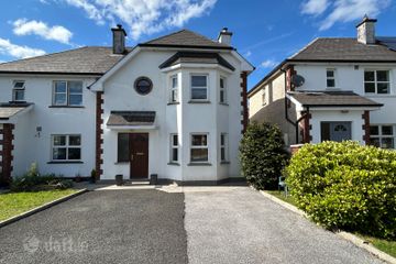 28 Boru Court, Ballina, Co. Tipperary, V94HPX6