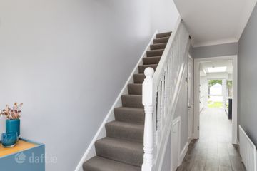 1 Del Val Court, Sutton, Dublin 13, D13 X6P2 — photo 3