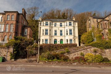 3 Clifton, Lighthouse Road, Youghal, Co. Cork, P36PE08 — photo 3