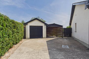 12 White Castle Lawns, Athy, Co. Kildare, R14TR74 — photo 2