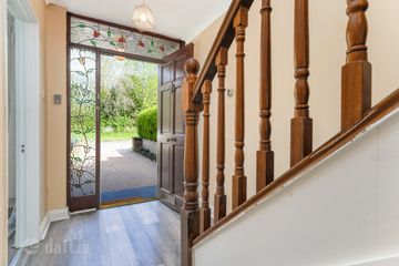 107 Esker Park, Lucan, Co. Dublin — photo 2