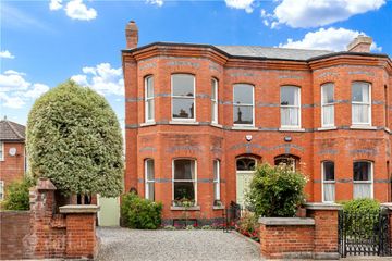 18 Warwick Villas, Sallymount Avenue, Ranelagh, Dublin 6, D06 X5P2