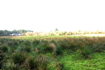Lagoo, Moyglass, Co. Galway — photo 2