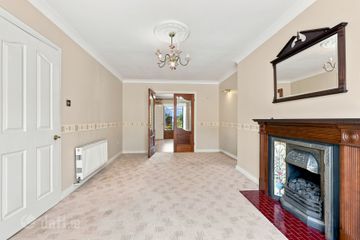 28 Ashbrook, Howth Road, Clontarf, Dublin 3, D03F2A2 — photo 3