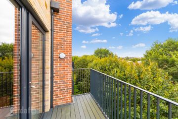 Apartment 16, Ely Court, Ely Square, Nutgrove Avenue, Dublin 14 — photo 3