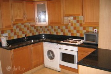Apartment 6 Fairgreen house fairgreen road galway , Galway City Centre, Co. Galway — photo 3