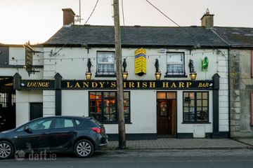 Landy's Irish Harp, 19 Irish Street, Ardee, Co. Louth, A92WN84