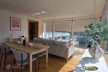 Apartment 20, Sanderling, Thornwood, Booterstown Avenue, Booterstown, Booterstown, Co. Dublin — photo 3