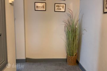 Hallway.jpg