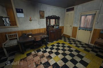 15 Henry Street, Kilrush, Kilrush, Co. Clare, V15F850 — photo 3
