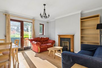 10 Merrion Grove, Booterstown, Co. Dublin, A94X1HF — photo 2