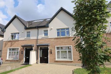 41 The Lawn, Janeville, Carrigaline, Co. Cork, P43NP30
