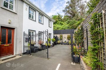 1 The Laurels, Mccurtain Street, Gorey, Co. Wexford, Y25Y8V0 — photo 2