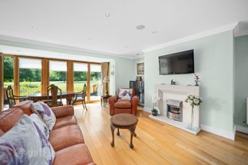 2 Willow Lodge, Farmleigh Avenue, Castleknock, Dublin 15, D15Y773 — photo 3